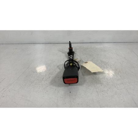 Attache ceinture avant gauche SSANGYONG ACTYON 1