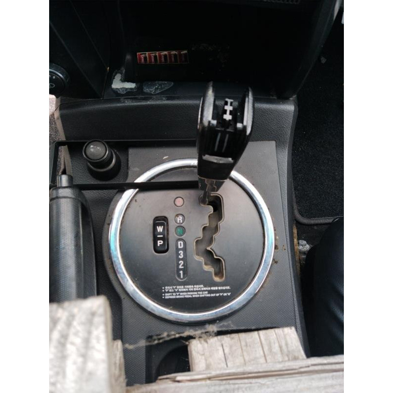 Serrure avant gauche SSANGYONG ACTYON 1 Photo n°8