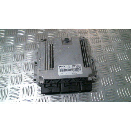 Calculateur moteur RENAULT CLIO 4