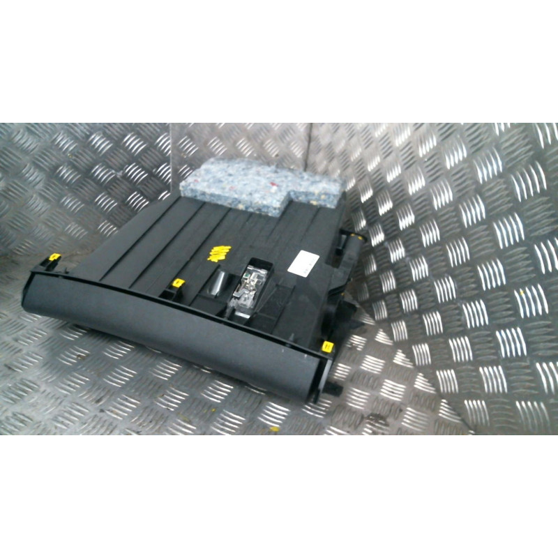 Boite a gants RENAULT MEGANE 4 Photo n°3