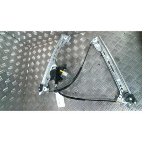 Leve vitre electrique avant droit RENAULT MEGANE 4