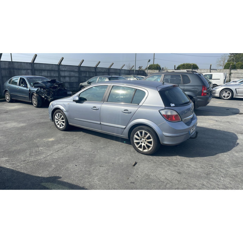 Porte avant droit OPEL ASTRA H Photo n°9