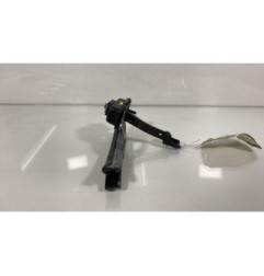 Arret de porte arriere droit PEUGEOT 208 1