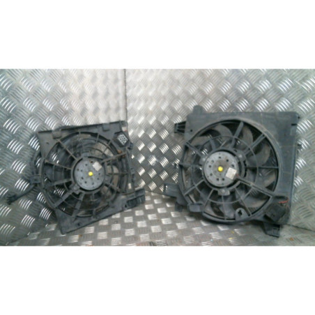 Moto ventilateur radiateur OPEL ZAFIRA B Photo n°1