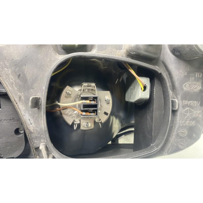 Optique avant principal droit (feux)(phare) CHRYSLER GRAND VOYAGER 4 Photo n°7