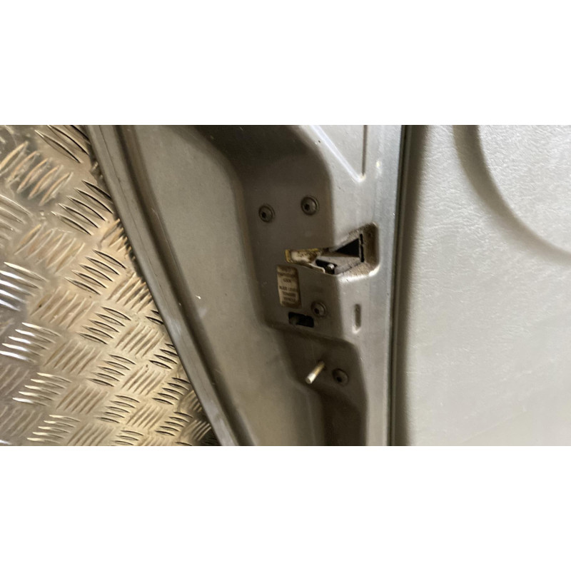 Porte laterale gauche CHRYSLER GRAND VOYAGER 4 Photo n°3