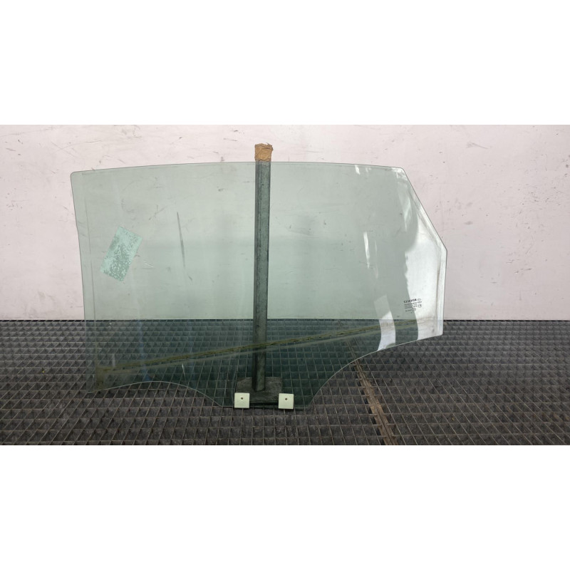 Vitre arriere droit RENAULT TALISMAN Photo n°2