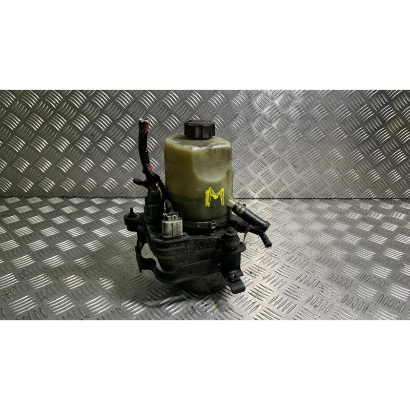 Pompe de direction FORD FOCUS 2 Photo n°1