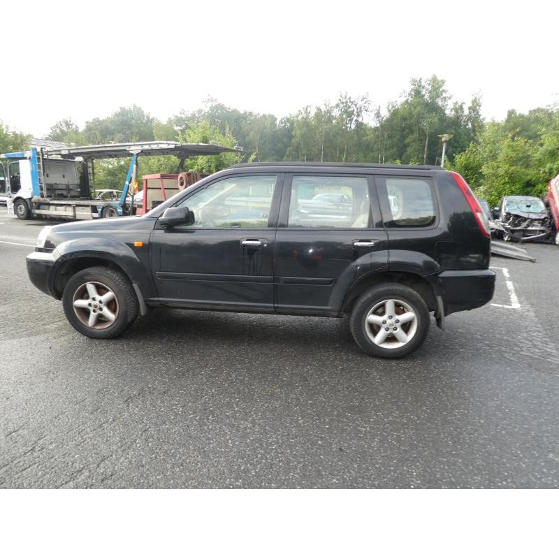 Calandre NISSAN X-TRAIL 1 Photo n°8