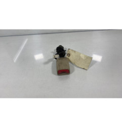 Attache ceinture avant droit NISSAN X-TRAIL 1