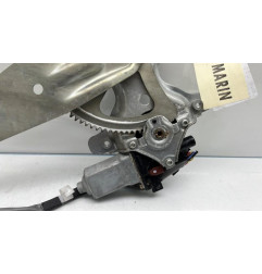Leve vitre electrique arriere droit TOYOTA LAND CRUISER 4 STATION WAGON J100 Photo n°1