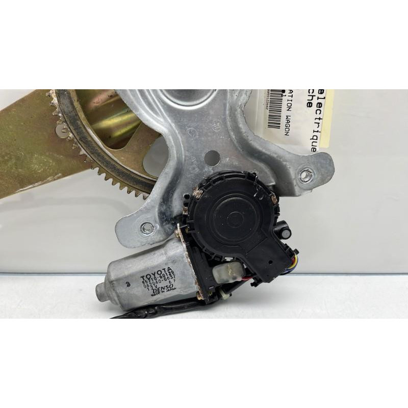 Leve vitre electrique arriere gauche TOYOTA LAND CRUISER 4 STATION WAGON J100 Photo n°3