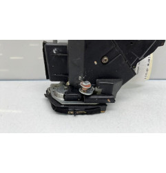 Serrure arriere droit TOYOTA LAND CRUISER 4 STATION WAGON J100