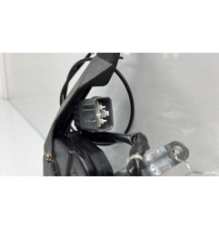 Serrure arriere droit TOYOTA LAND CRUISER 4 STATION WAGON J100