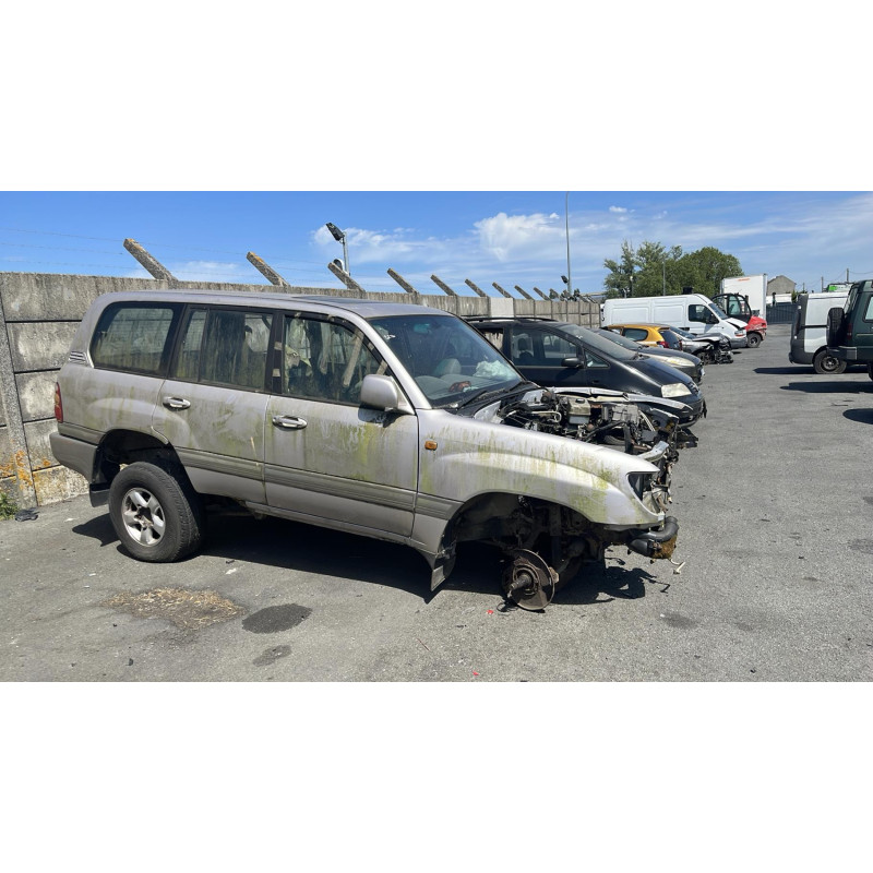Serrure arriere droit TOYOTA LAND CRUISER 4 STATION WAGON J100 Photo n°14