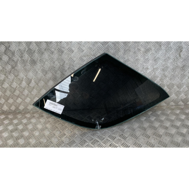 Custode arriere droit MERCEDES CLASSE M 163 Photo n°1