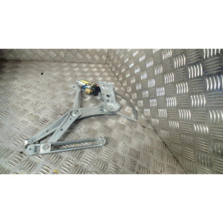 Leve vitre electrique avant droit MERCEDES CLASSE M 163 Photo n°1