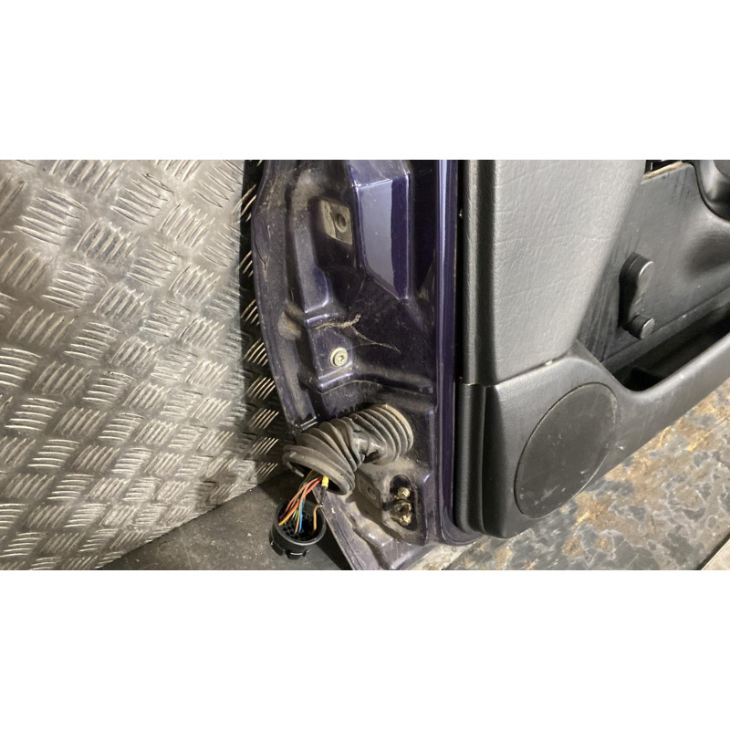 Porte avant droit VOLKSWAGEN GOLF 3 Photo n°4