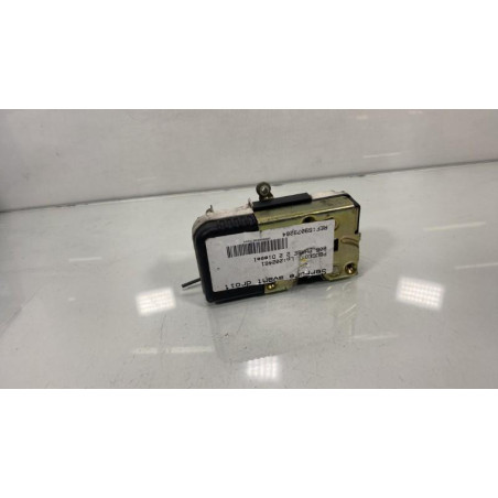 Serrure avant droit PEUGEOT 806