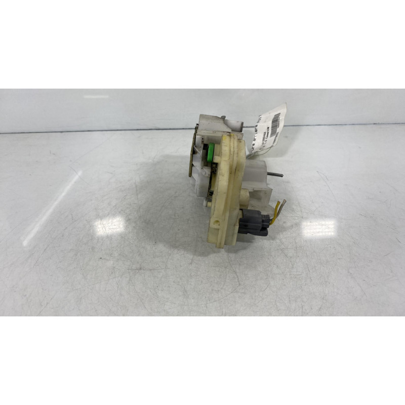 Serrure arriere droit HONDA JAZZ 2 Photo n°1