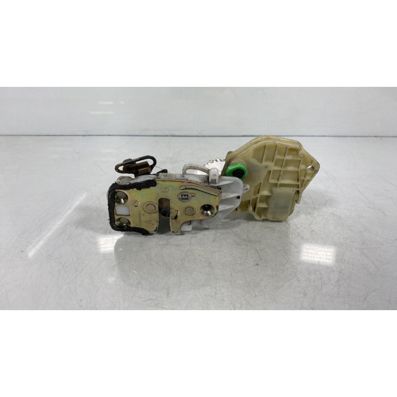 Serrure avant droit HONDA JAZZ 2 Photo n°3