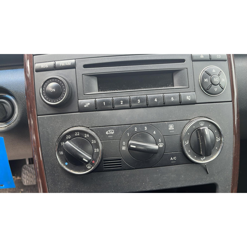 Autoradio d'origine MERCEDES CLASSE A 169 Photo n°12