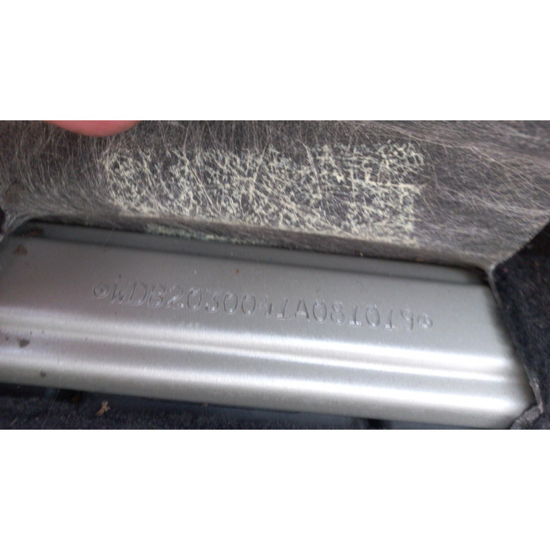 Pretensionneur de ceinture avant gauche MERCEDES CLASSE C 203 Photo n°8