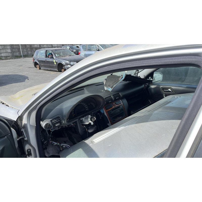 Leve vitre electrique avant droit MERCEDES CLASSE C 203 Photo n°4