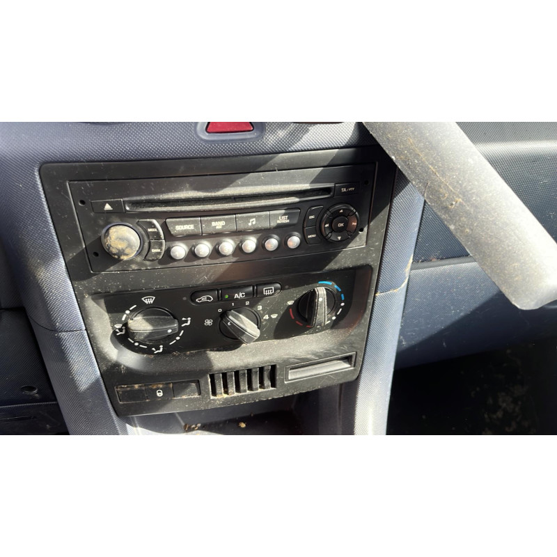 Moteur essuie glace avant PEUGEOT 1007 Photo n°7