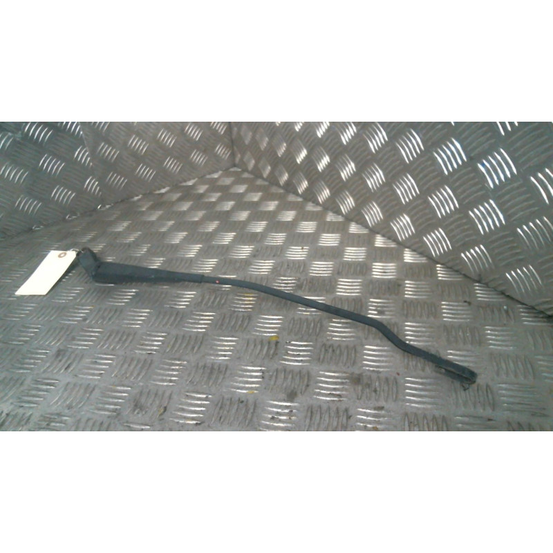 Bras essuie glace avant droit VOLKSWAGEN GOLF 3 Photo n°1