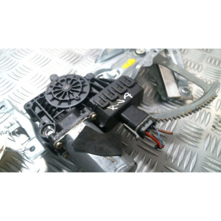 Leve vitre electrique avant droit OPEL ASTRA G Photo n°1
