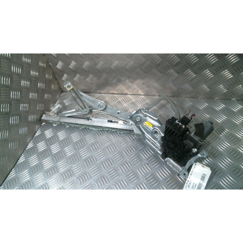 Leve vitre electrique avant droit OPEL ASTRA G Photo n°2