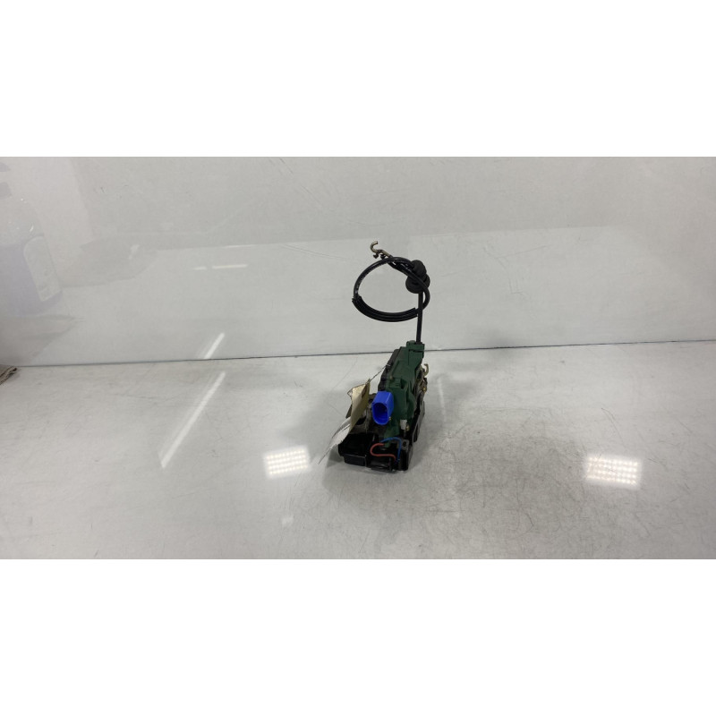 Serrure avant droit SEAT CORDOBA 2 Photo n°3