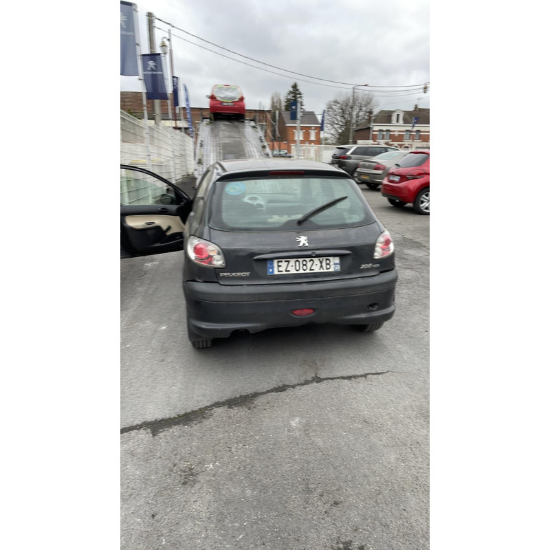 Serrure avant gauche PEUGEOT 206 Photo n°8