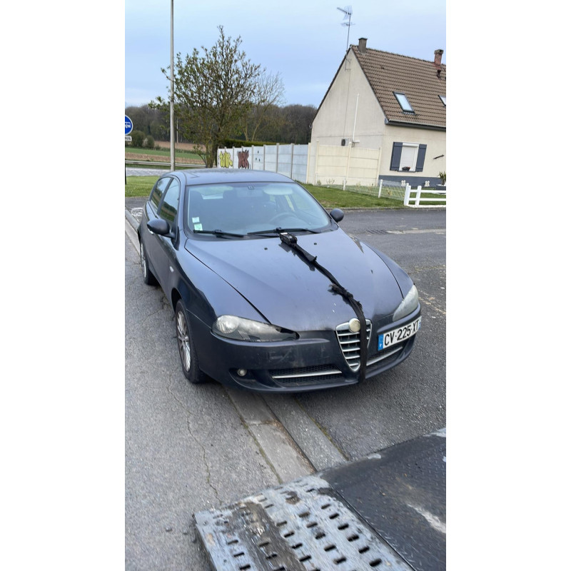Porte arriere gauche ALFA ROMEO 147 Photo n°10