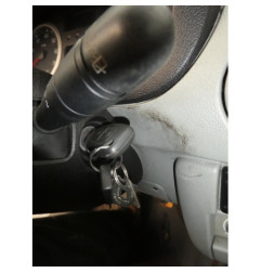 Poignee porte laterale gauche RENAULT KANGOO 1