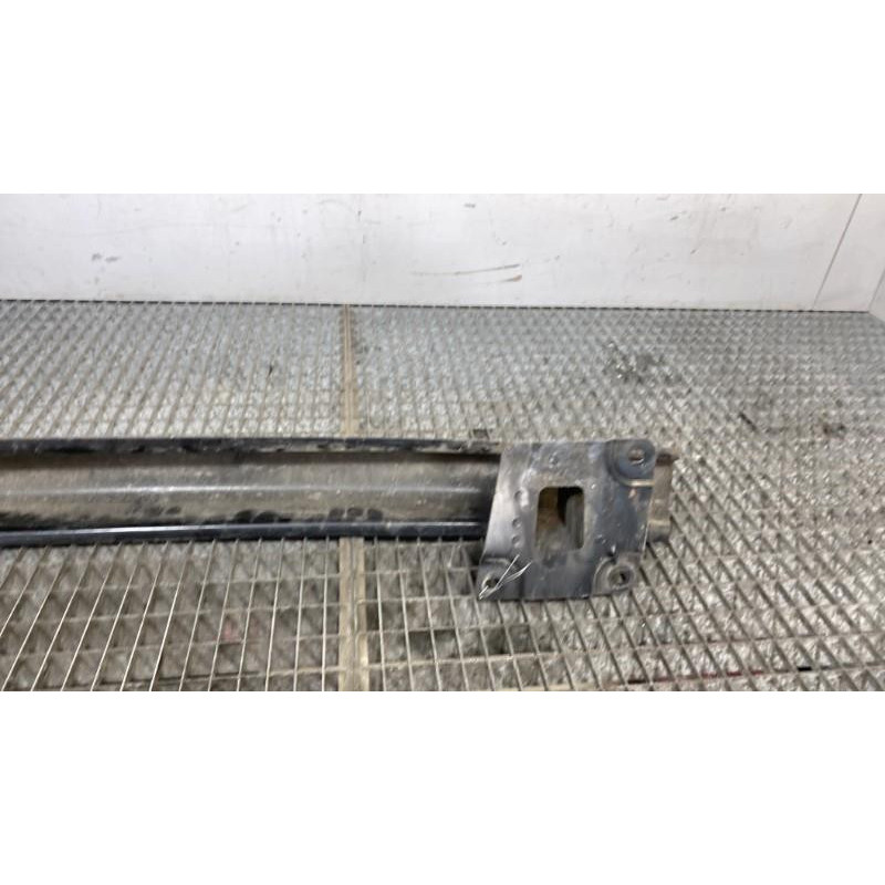 Renfort pare choc arriere (traverse) VOLKSWAGEN POLO 4 Photo n°7