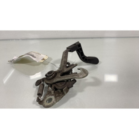 Fermeture de capot PEUGEOT 207