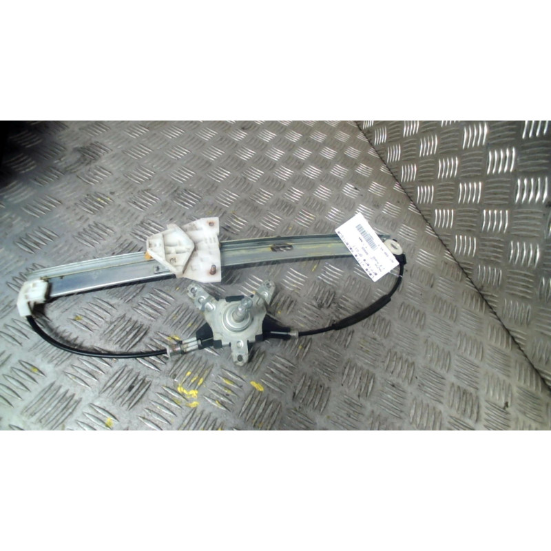 Leve vitre mecanique arriere droit MAZDA 2 2 Photo n°1