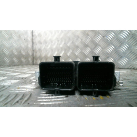 Calculateur moteur NISSAN PIXO