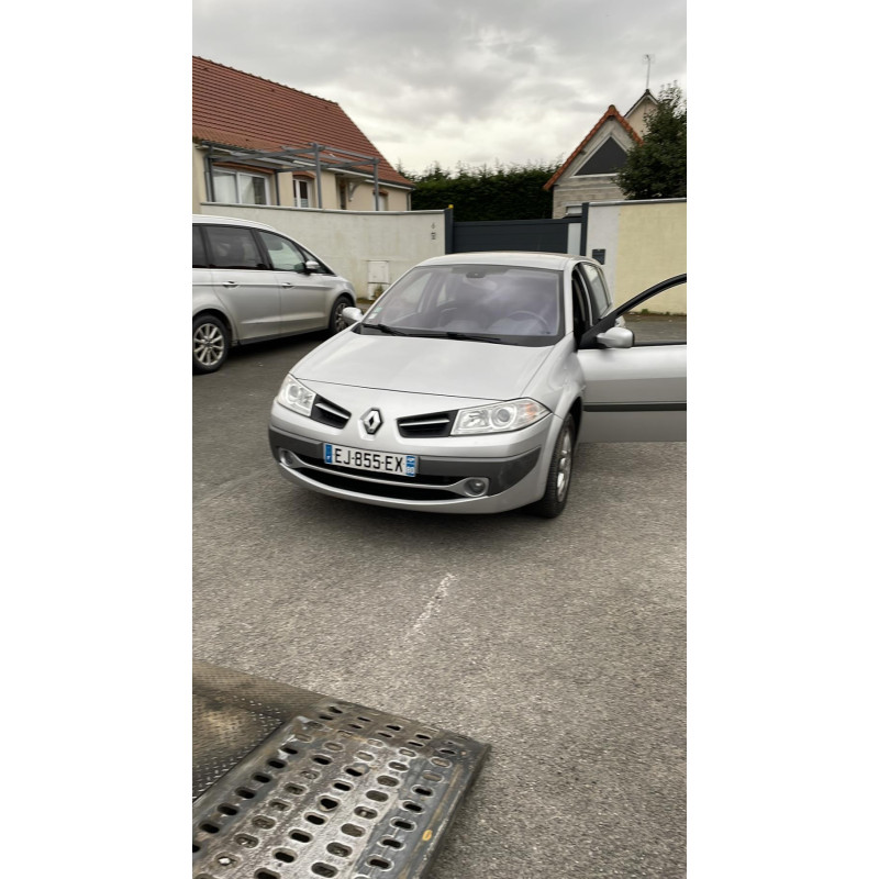 Pretensionneur de ceinture arriere gauche RENAULT MEGANE 2 Photo n°4