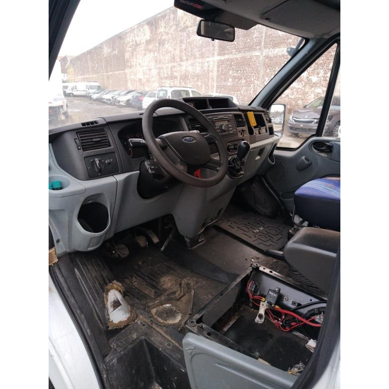 Face avant FORD TRANSIT 4 Photo n°5