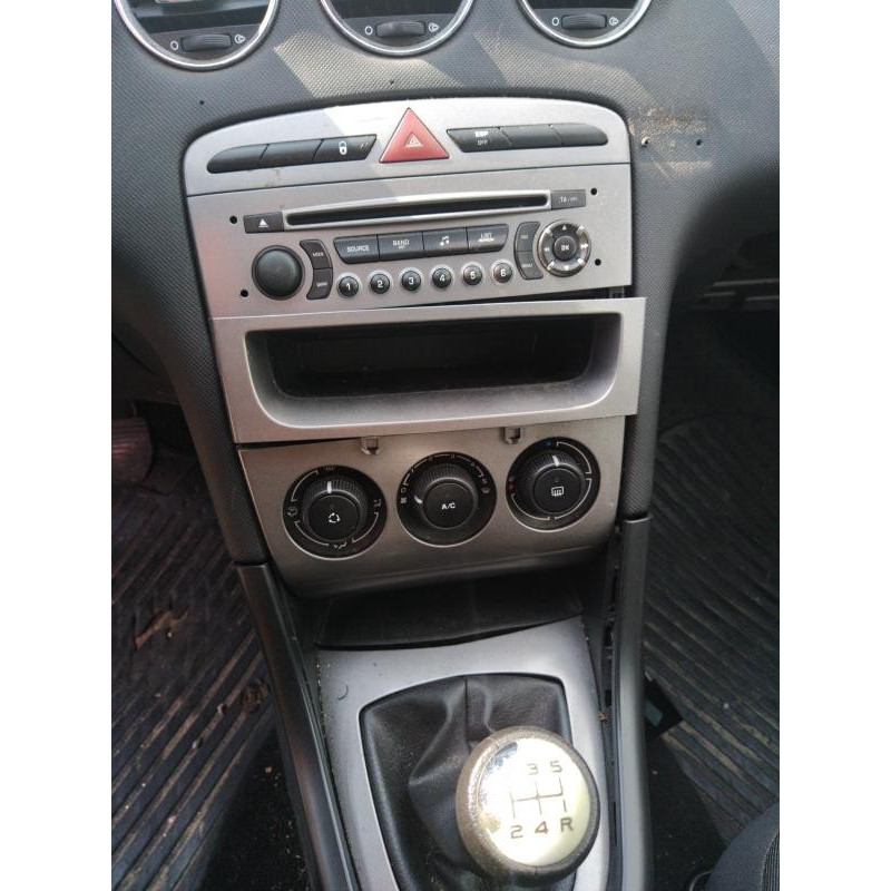 Porte avant gauche PEUGEOT 308 1 Photo n°15