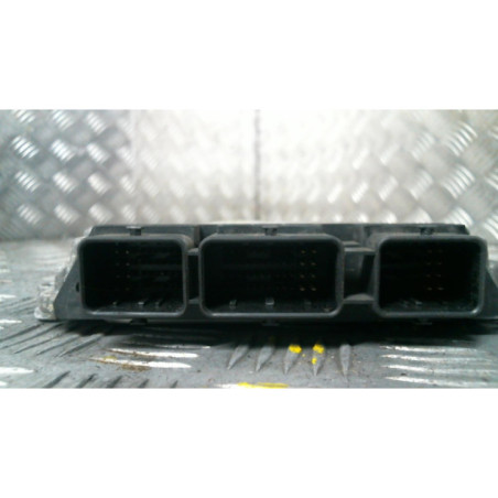 Calculateur moteur RENAULT GRAND SCENIC 2 Photo n°1