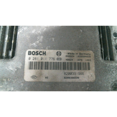 Calculateur moteur RENAULT GRAND SCENIC 2