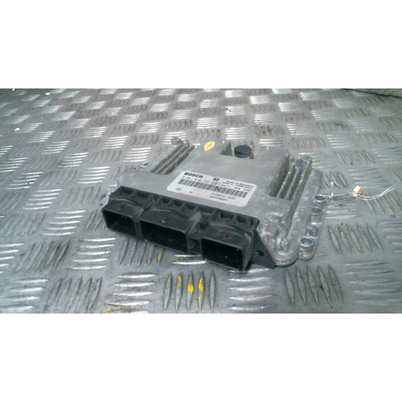 Calculateur moteur RENAULT SCENIC 2 Photo n°3