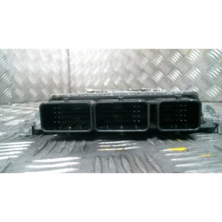Calculateur moteur RENAULT SCENIC 2 Photo n°1