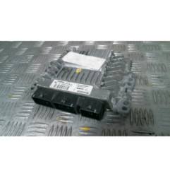Calculateur moteur RENAULT SCENIC 2