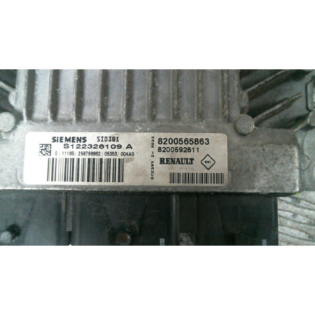 Calculateur moteur RENAULT MEGANE 2