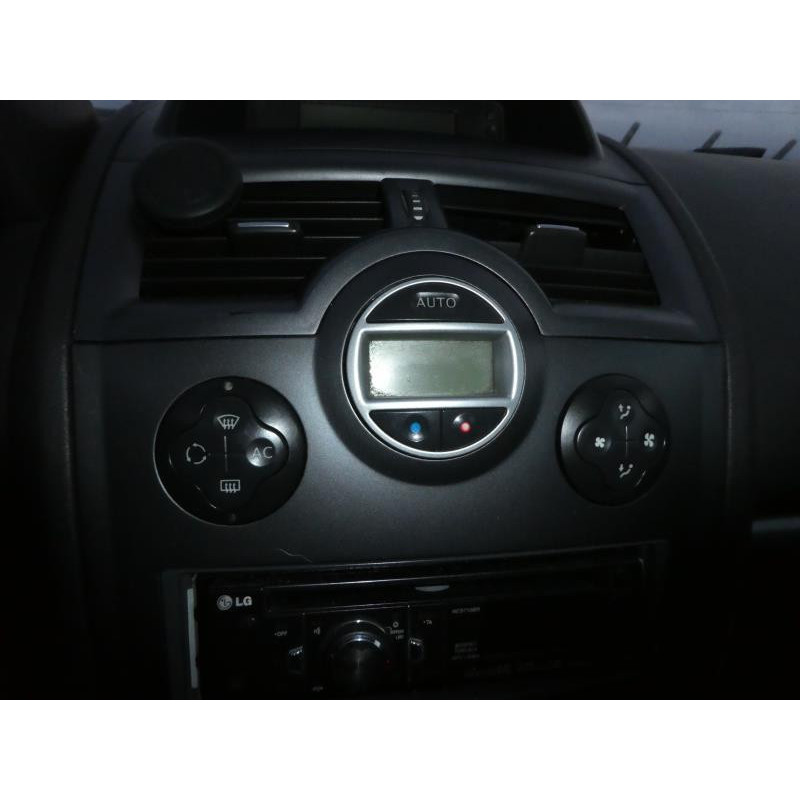 Calculateur moteur RENAULT MEGANE 2 Photo n°5